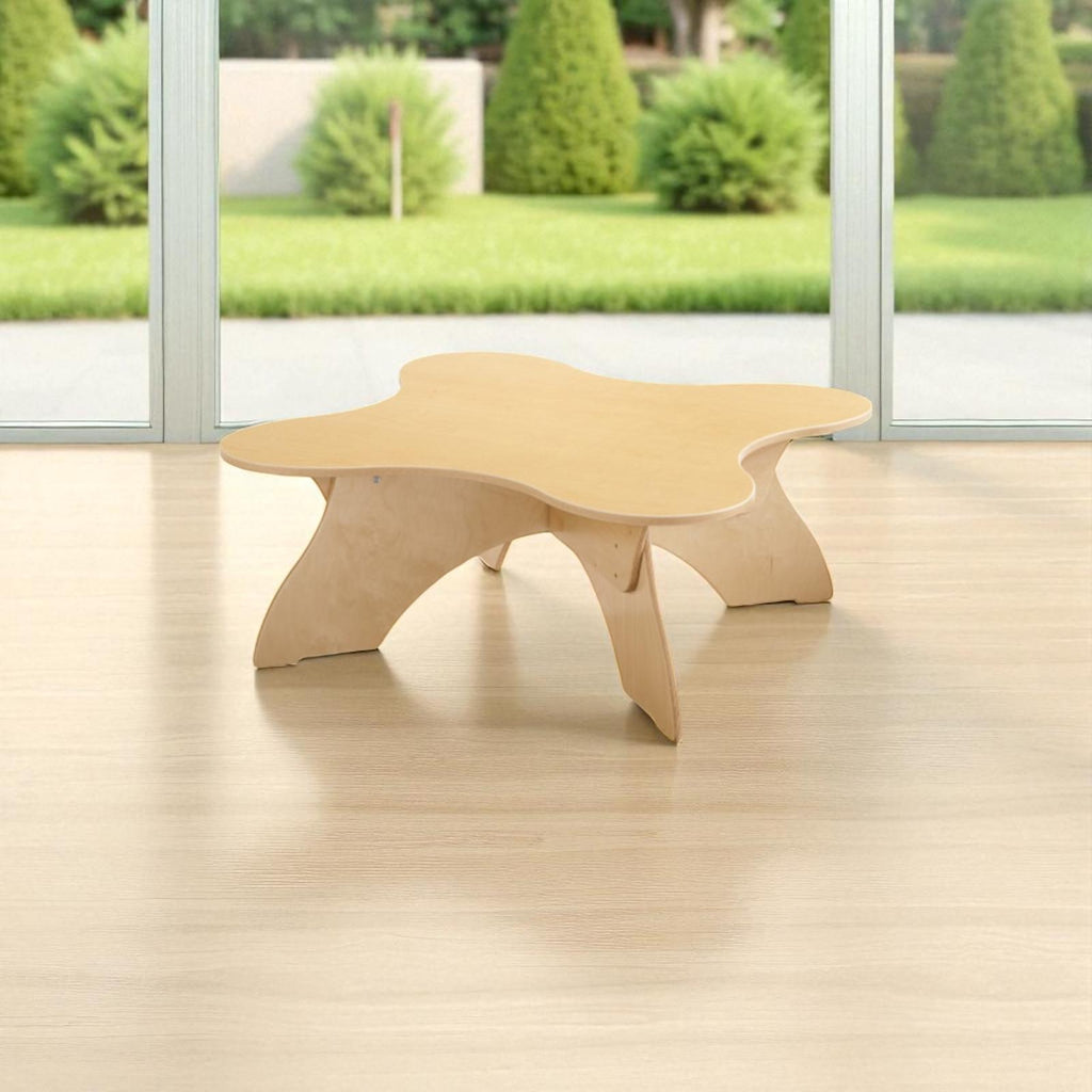 Jonti craft  kids wooden table and 4 chairs (Pre-owned)