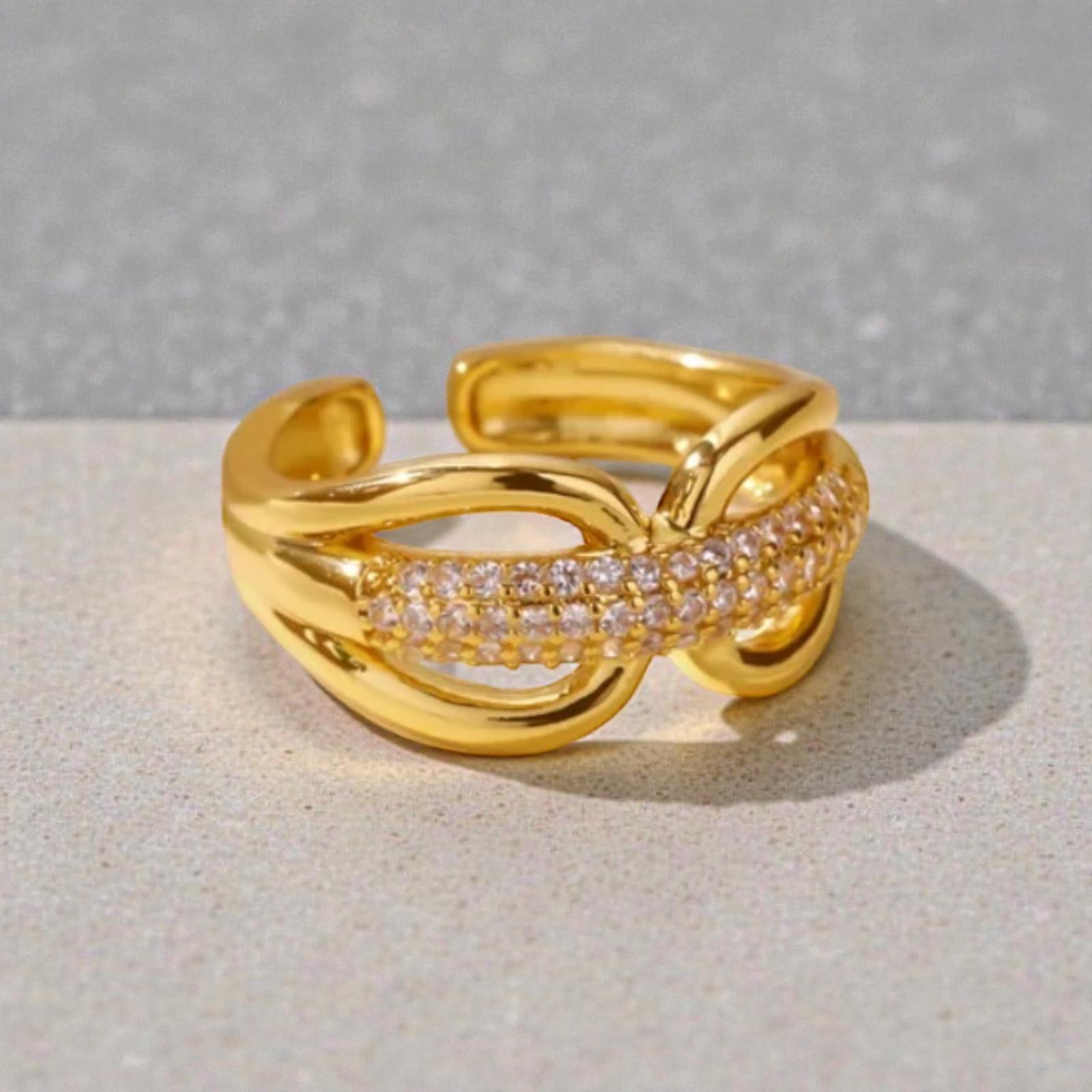 Assortment of gold rings