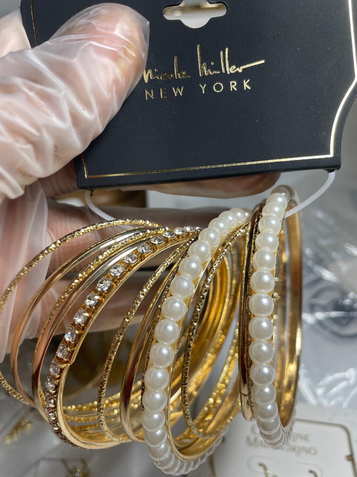 Gold, pearls and stones bangles set