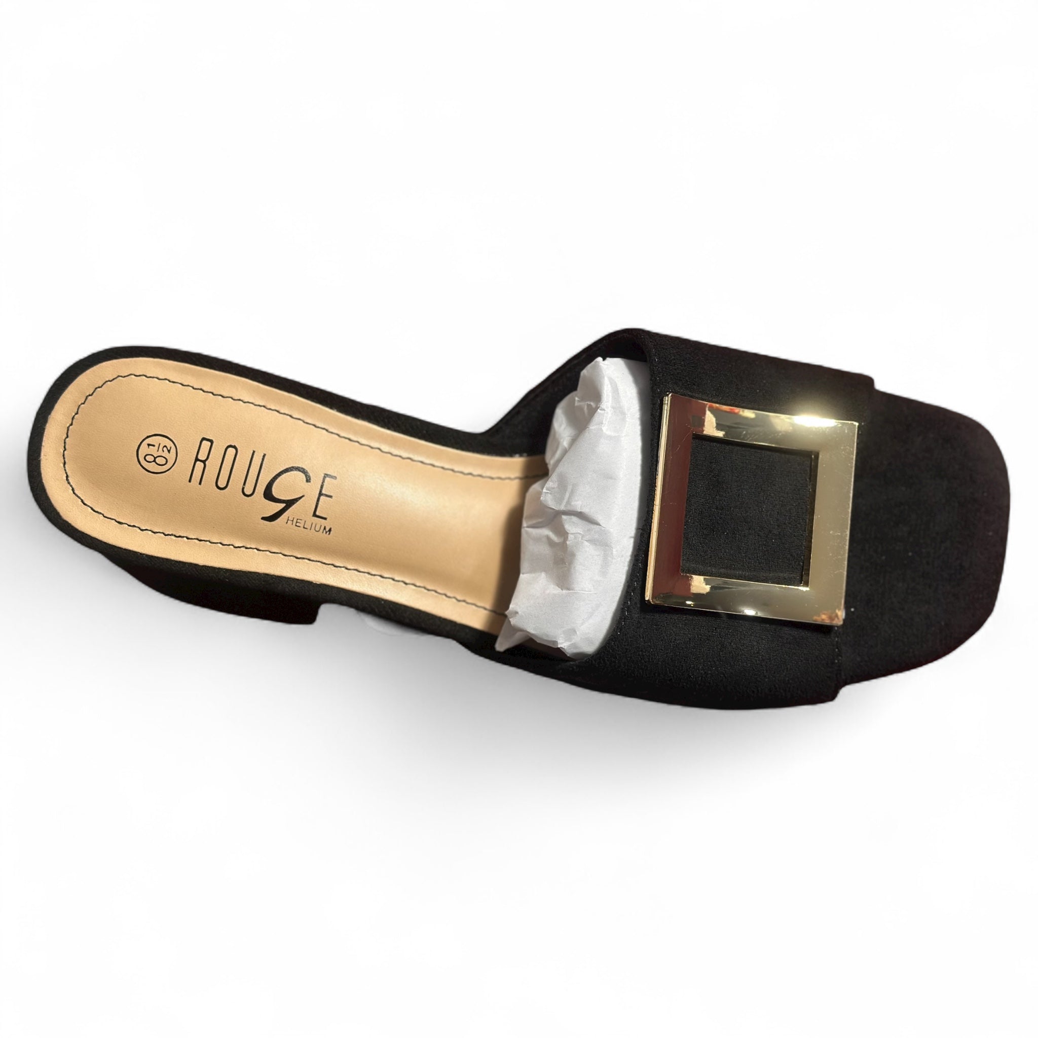 Suede black heeled shoe